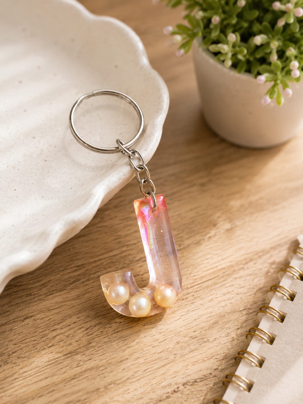 Floral Resin Alphabet Keychain – Personalized Initial Charm with Real Dried Flowers